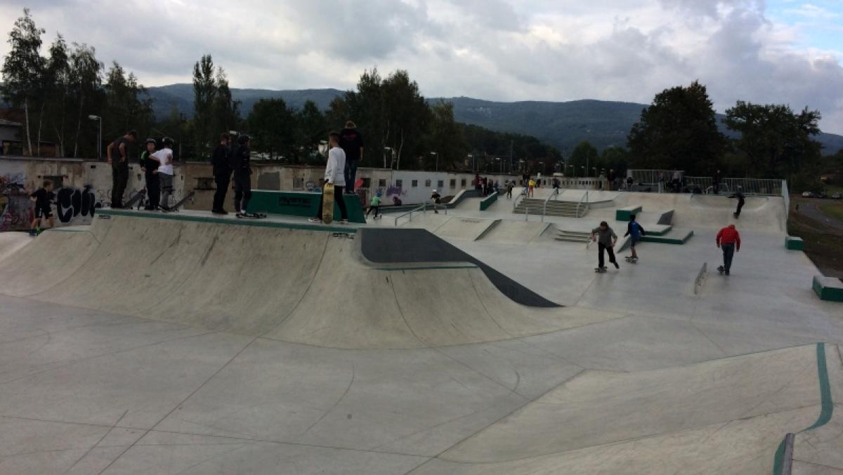 Skatepark Teplice Anger  |  Krušnohorci