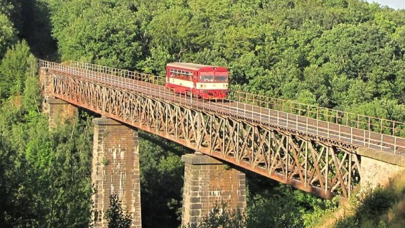 Krušnohorská železnice Most-Dubí-Moldava