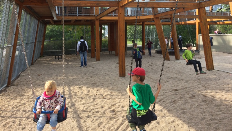 Dětské hřiště na Dippoldiswalder Platz | Krušnohorci