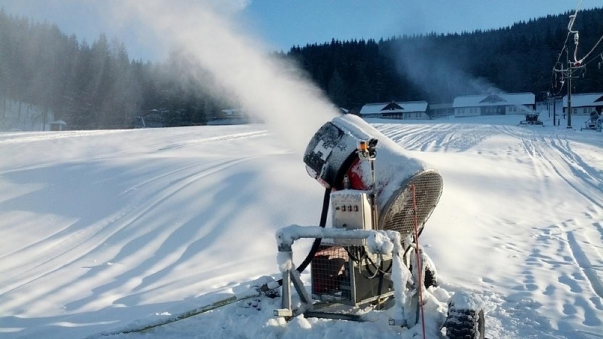 Běžkaři kupují sněžná děla a budou zasněžovat lyžařskou magistrálu v délce 120km